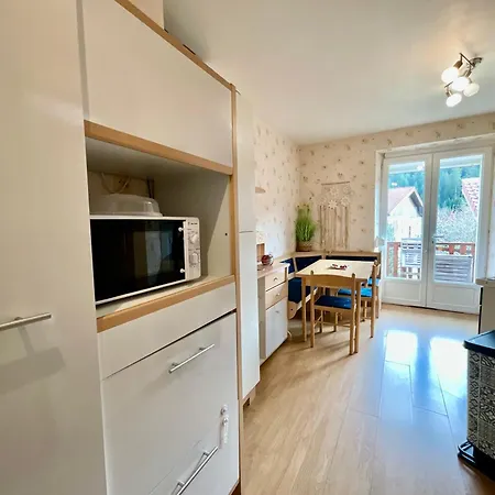 Le Cresson, Et Spacieux Avec Balcon *