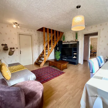 Le Cresson, Et Spacieux Avec Balcon *
