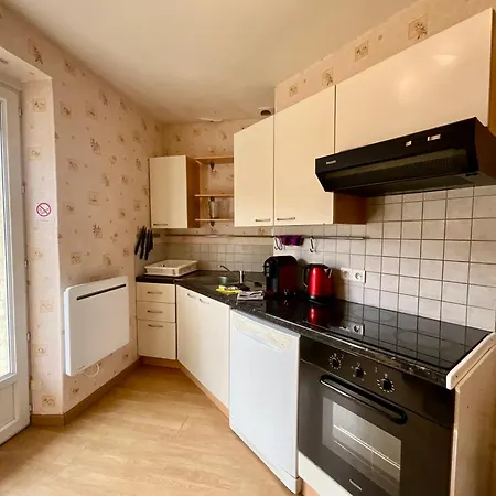 Apartment Le Cresson, Et Spacieux Avec Balcon