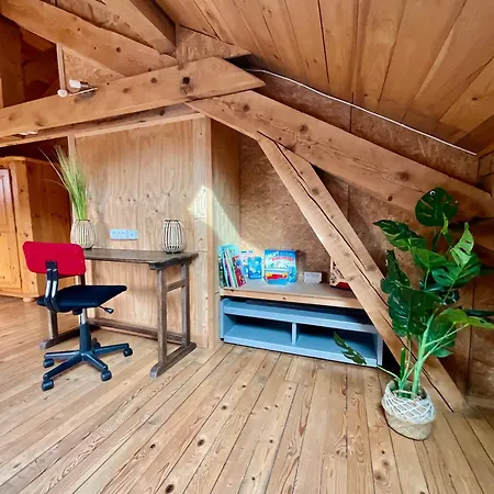 Le Cresson, Et Spacieux Avec Balcon *